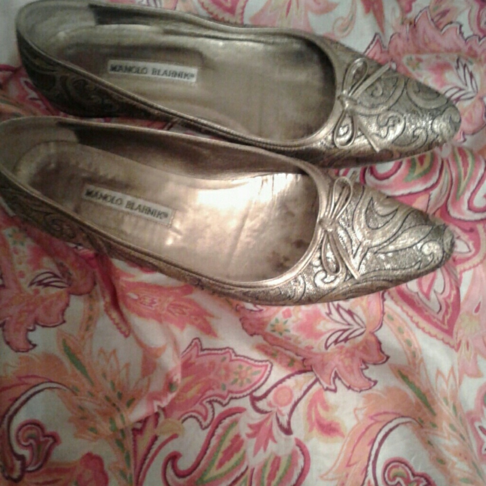 Designer Shoes - Picture 3 of 4